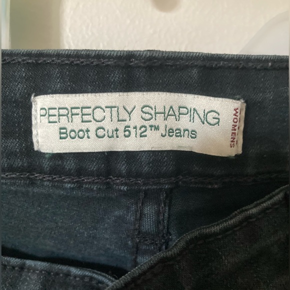 Levi’s Black Perfectly Shaping Boot Cut 512 Jeans Women’s 18W Short - Picture 3 of 4